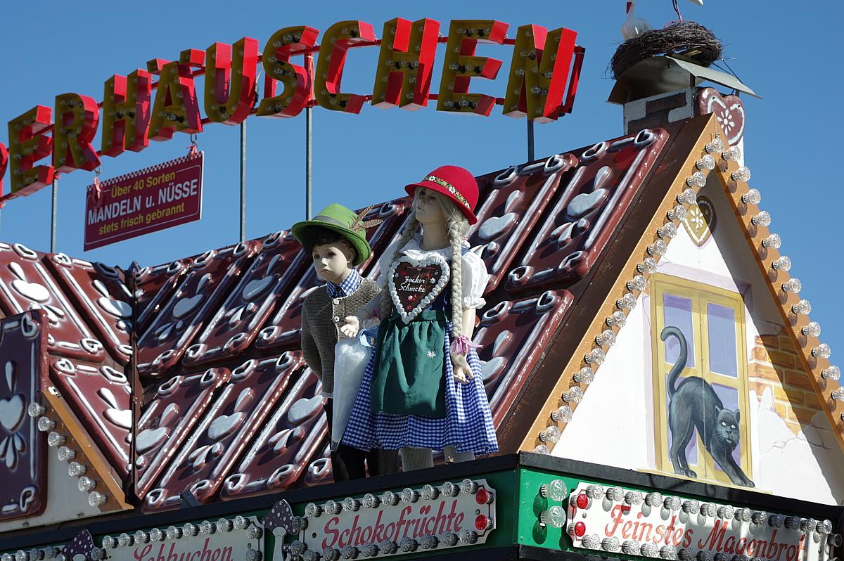 Vergnügungspark "Messe in Gießen" im Frühling • Pentaxians