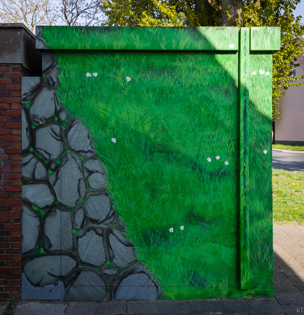 [Sammelthread] Ideenreiche Transformatoren-Häuschen • Pentaxians