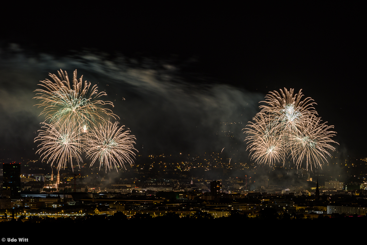 Feuerwerk Zum 1. August über Basel (Update: 2019, S. 2) • Pentaxians